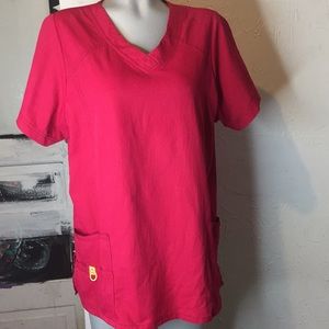 Wonder wink scrub top